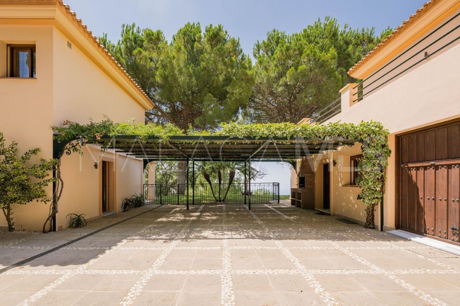9 bedrooms Ojen house for sale