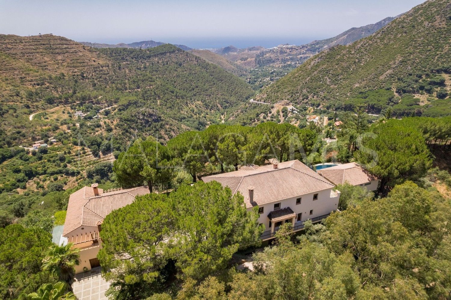 9 bedrooms Ojen house for sale