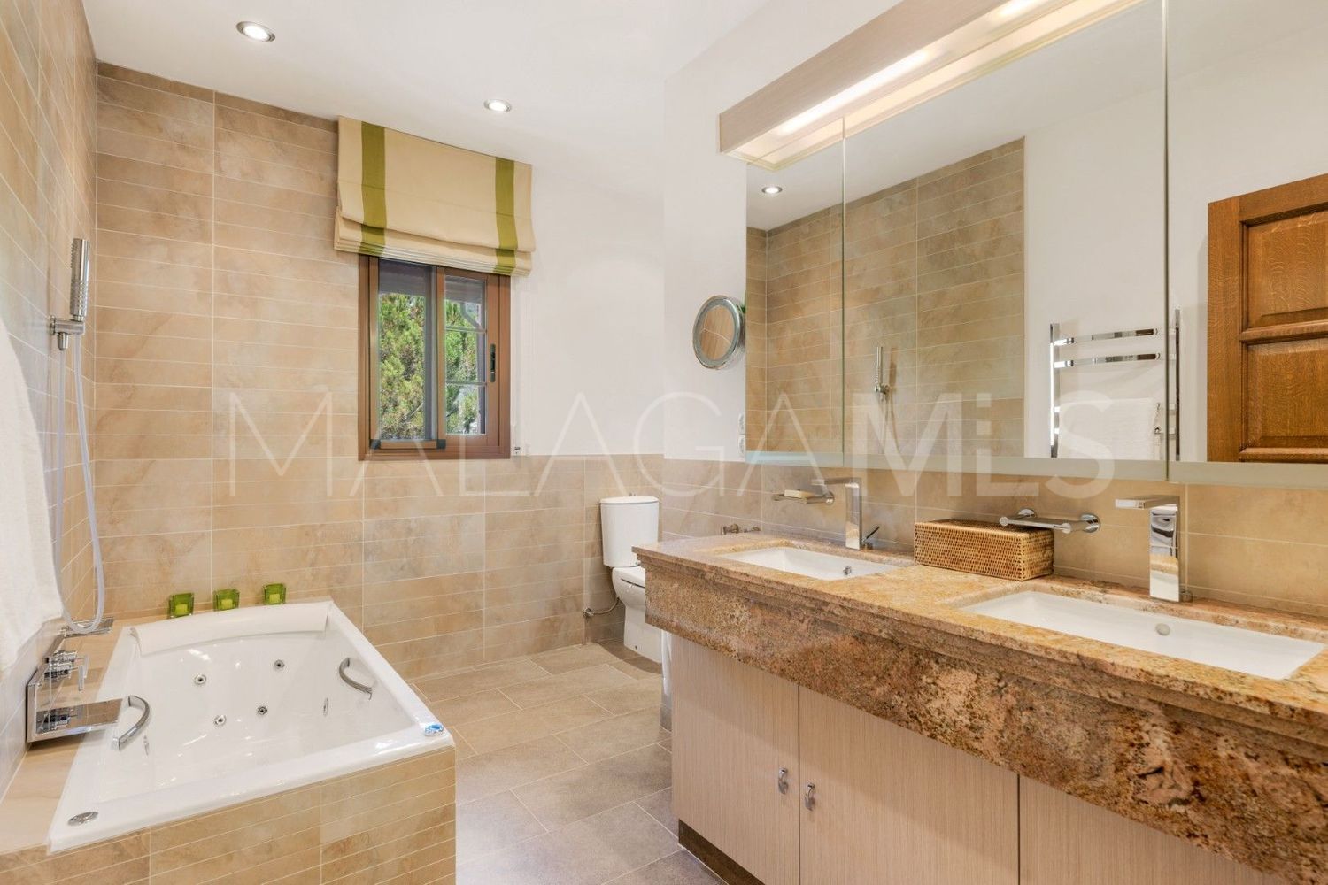 9 bedrooms Ojen house for sale