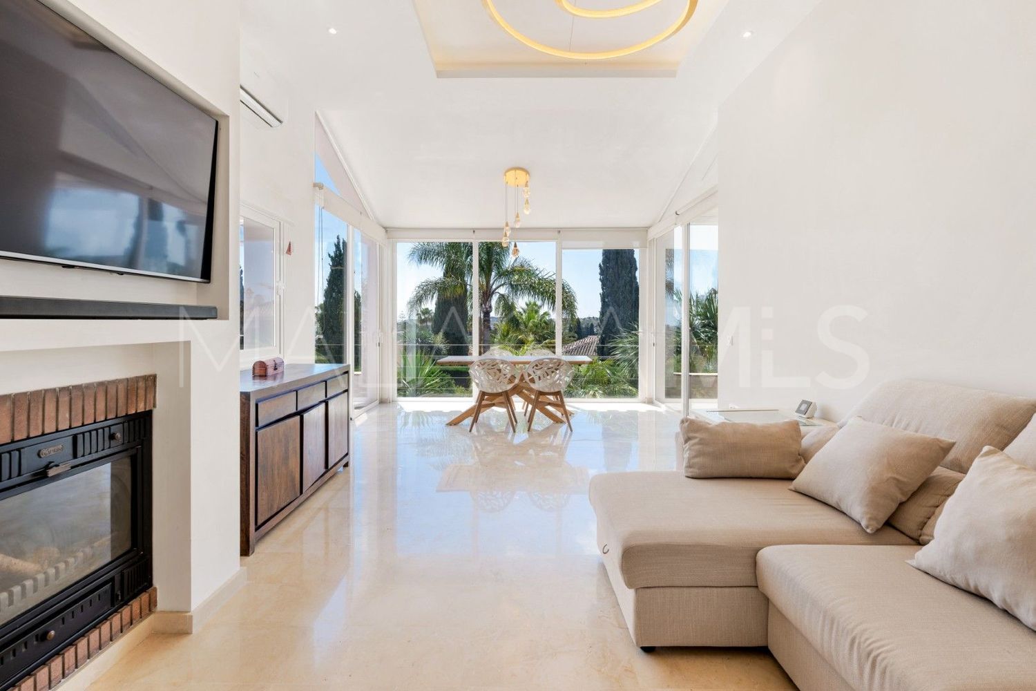 Hus i byn for sale in Mijas Golf