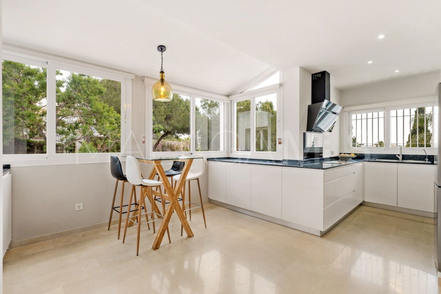 Hus i byn for sale in Mijas Golf