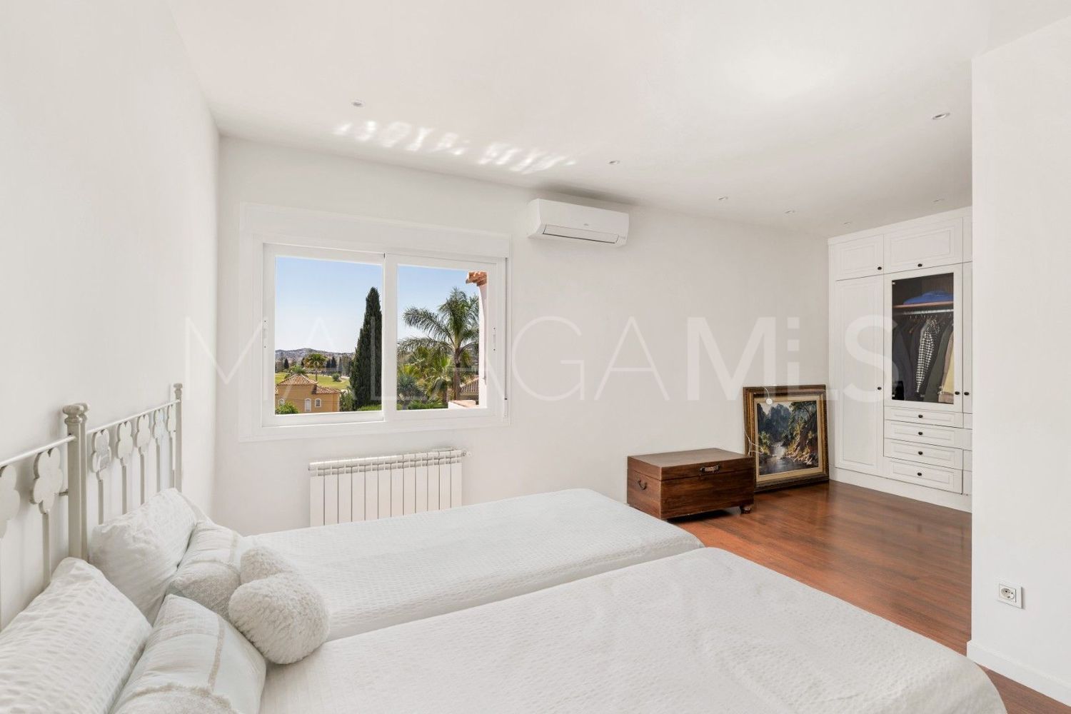 Hus i byn for sale in Mijas Golf