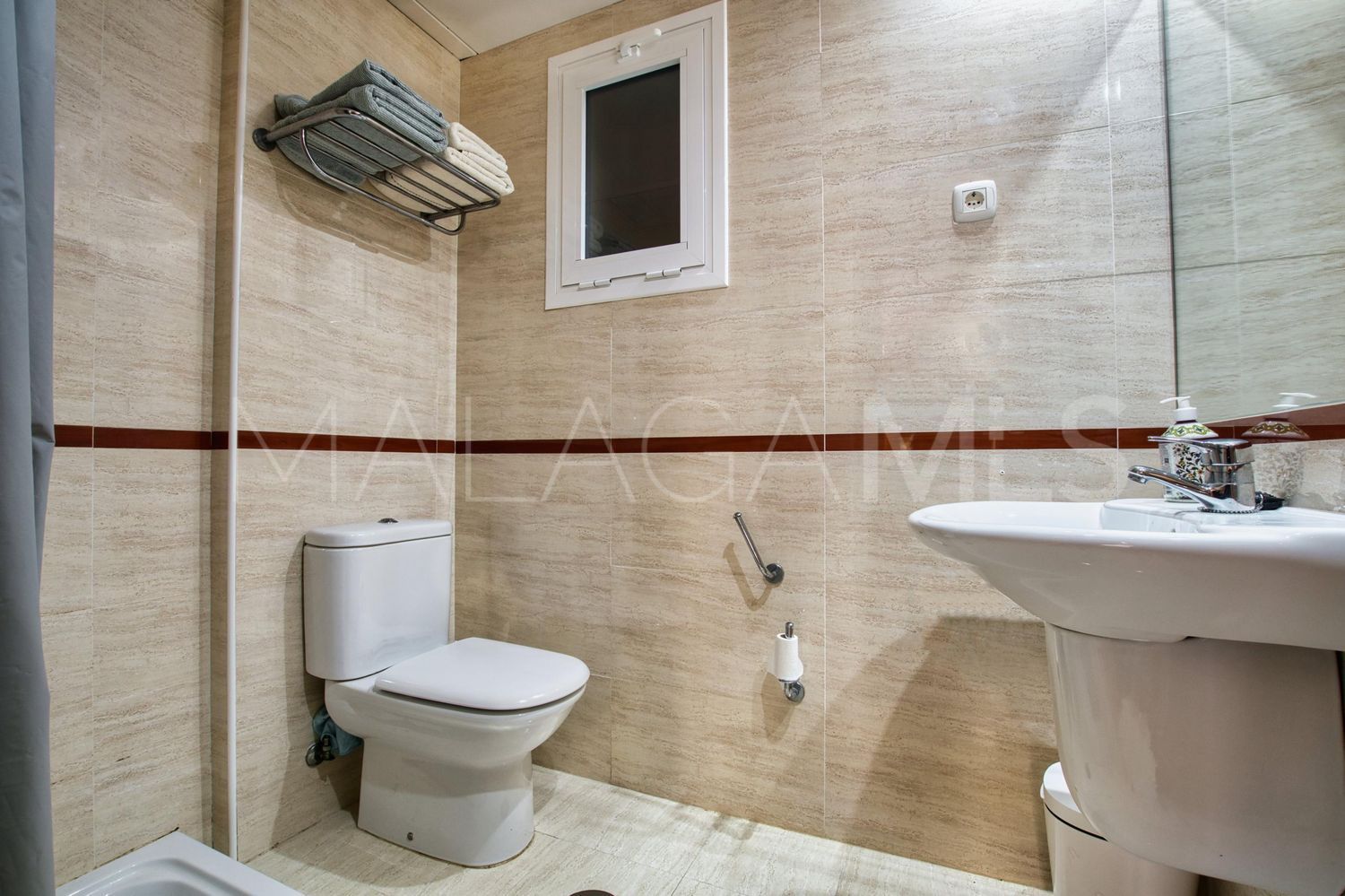 For sale flat in Añoreta