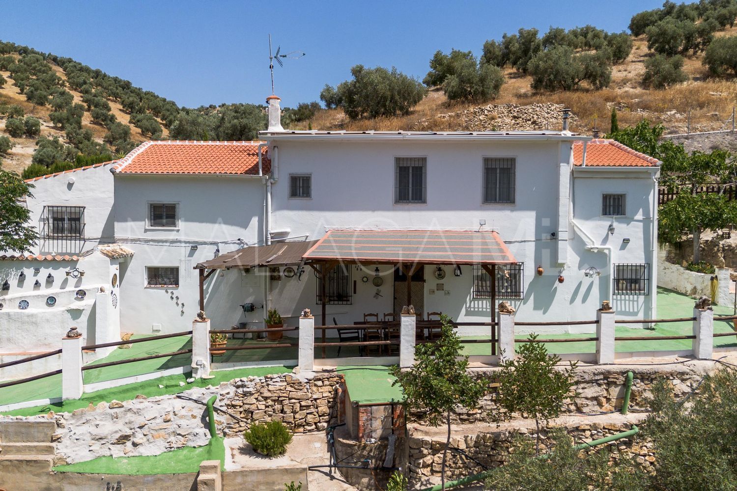 Hus på landet for sale in Cuevas de San Marcos