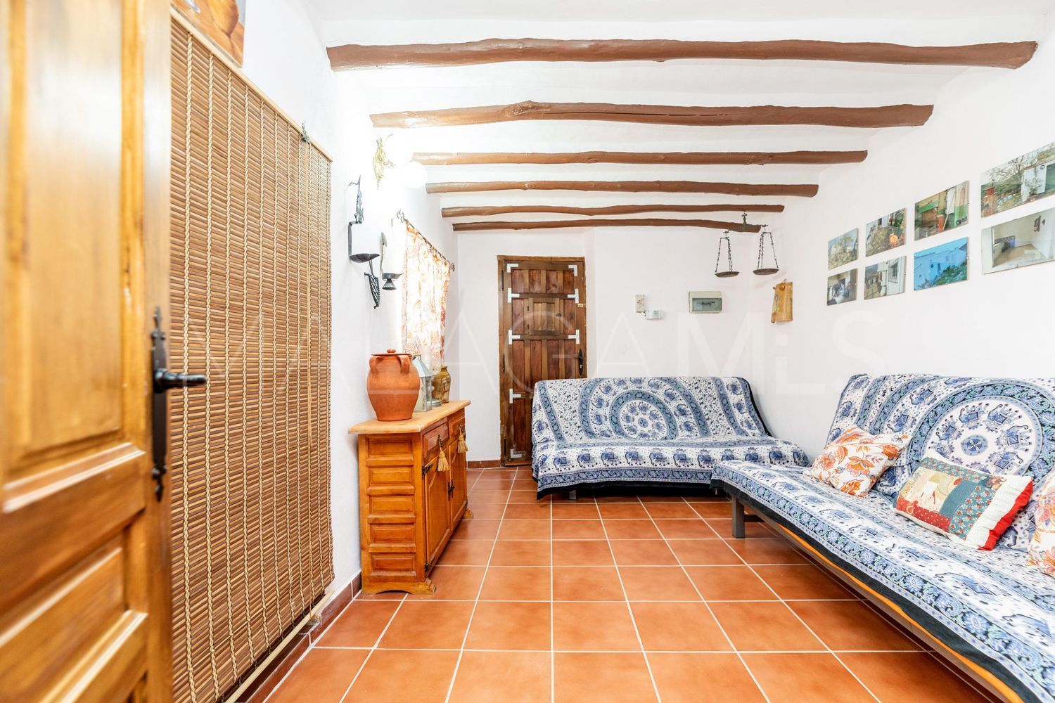 Hus på landet for sale in Cuevas de San Marcos