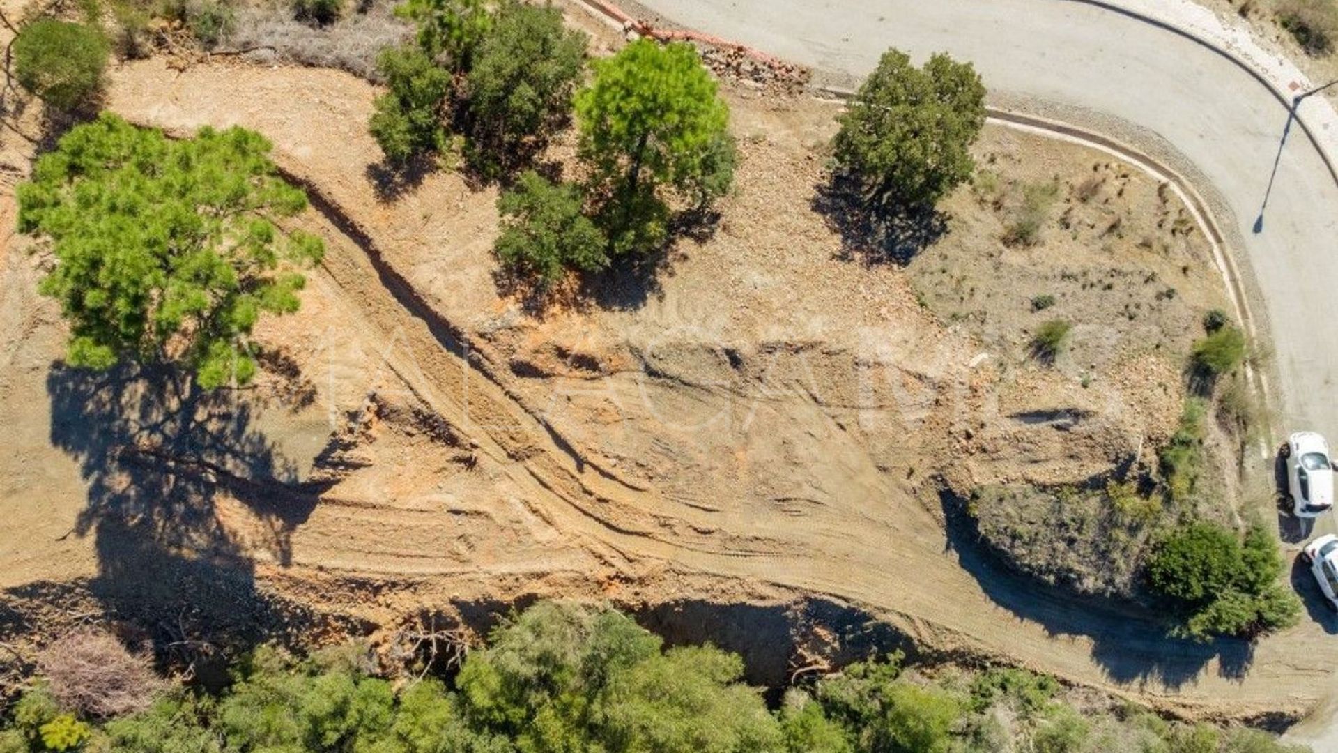 Terrain for sale in Benahavis