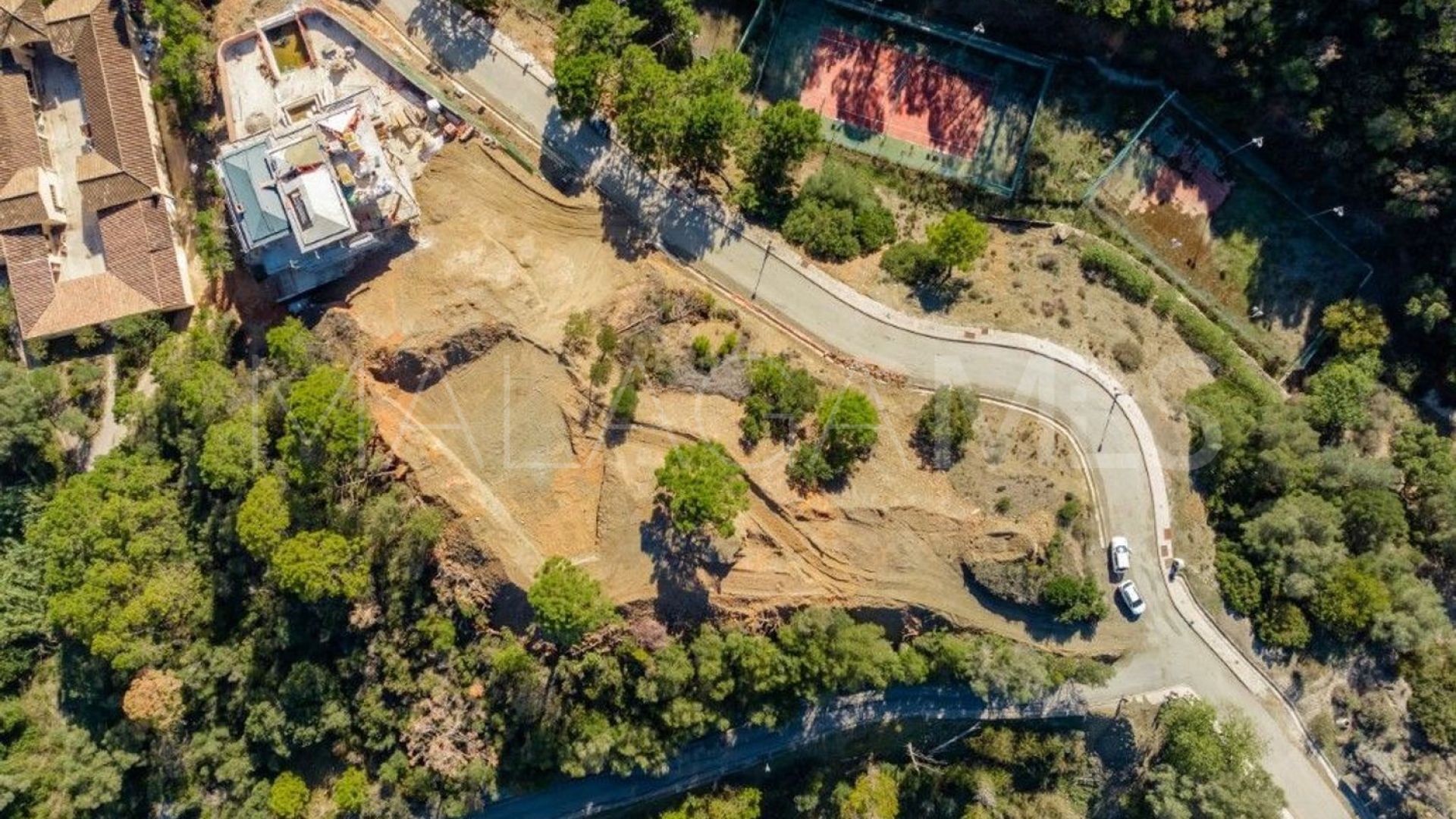 Tomt for sale in Benahavis