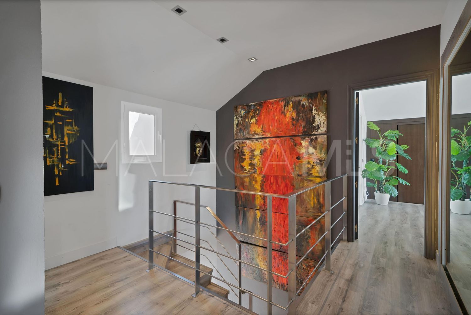 Lägenhet for sale in Las Lomas del Marbella Club