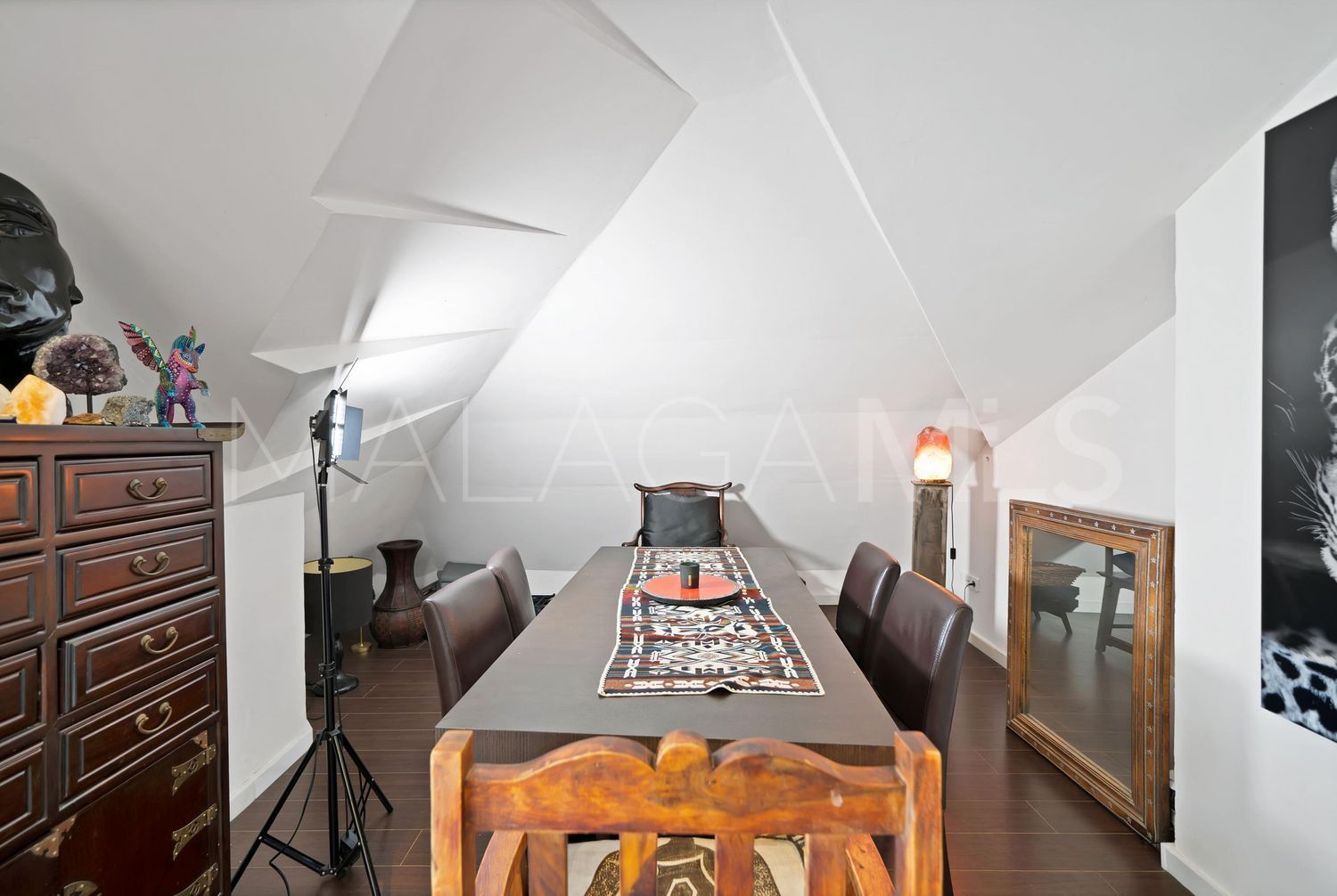 Lägenhet for sale in Las Lomas del Marbella Club