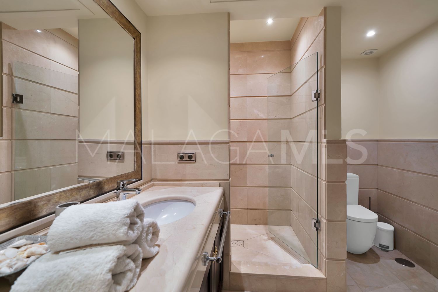 Maison for sale in Las Lomas del Marbella Club