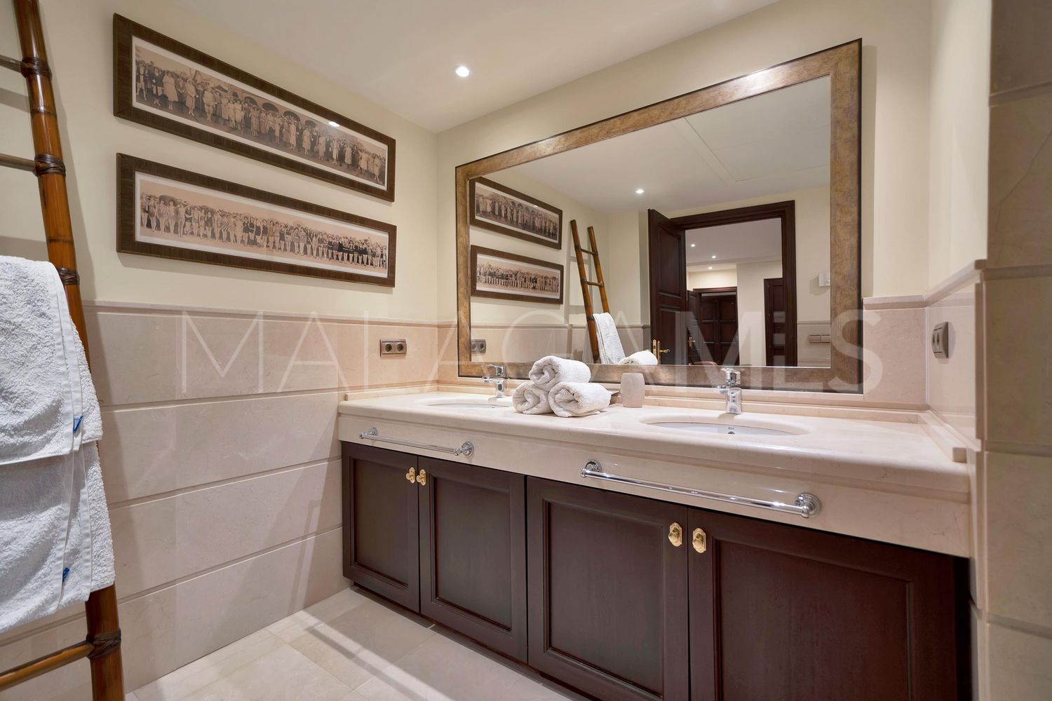 Maison for sale in Las Lomas del Marbella Club