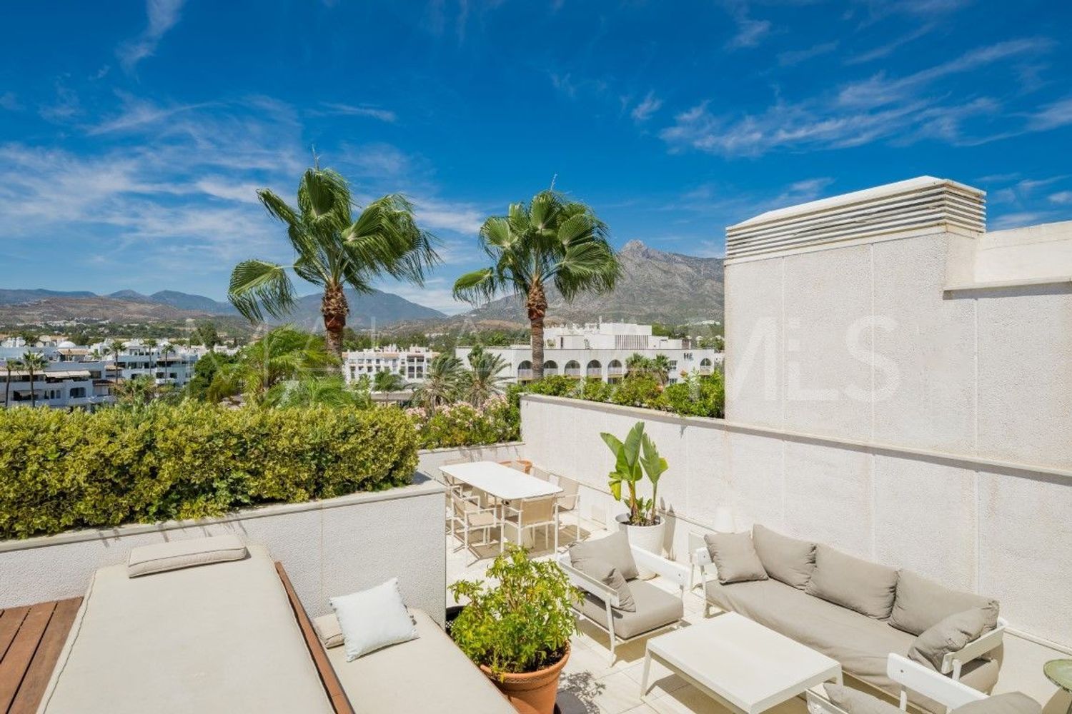 Lägenhet for sale in Marbella - Puerto Banus