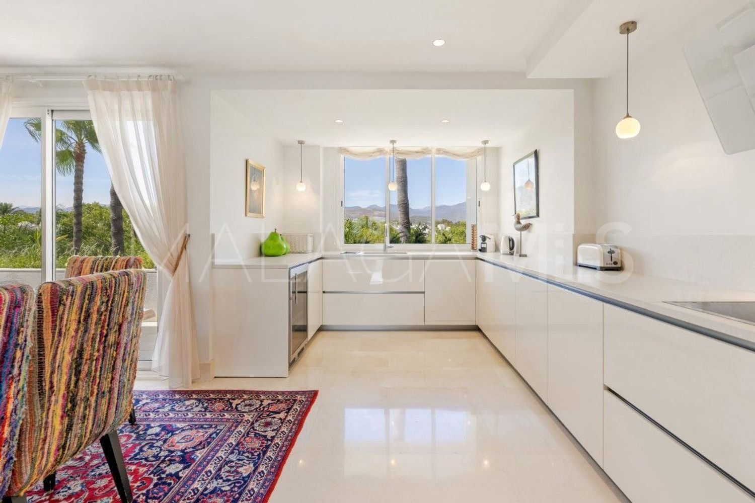 Lägenhet for sale in Marbella - Puerto Banus