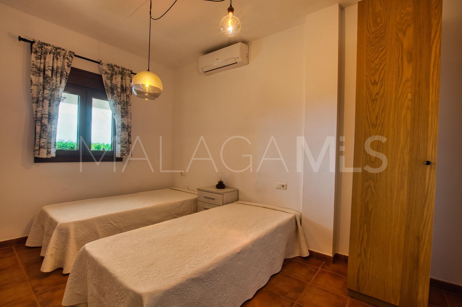 Haus for sale in Periana
