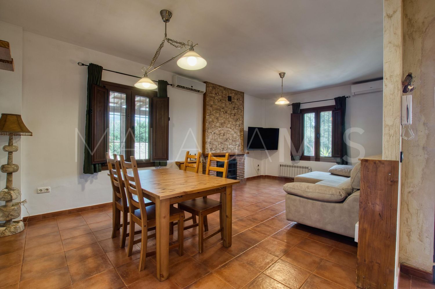 Haus for sale in Periana
