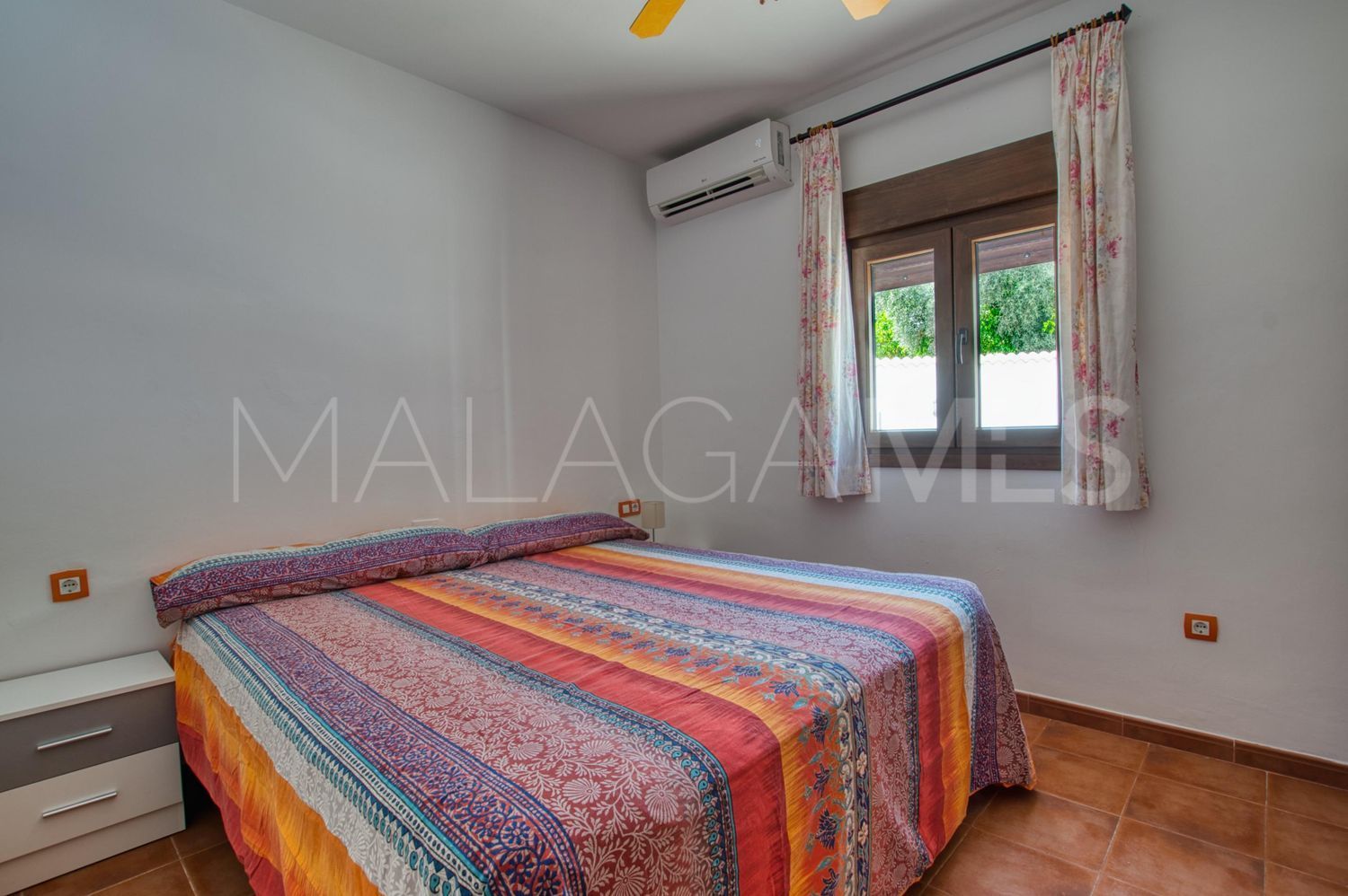 Haus for sale in Periana