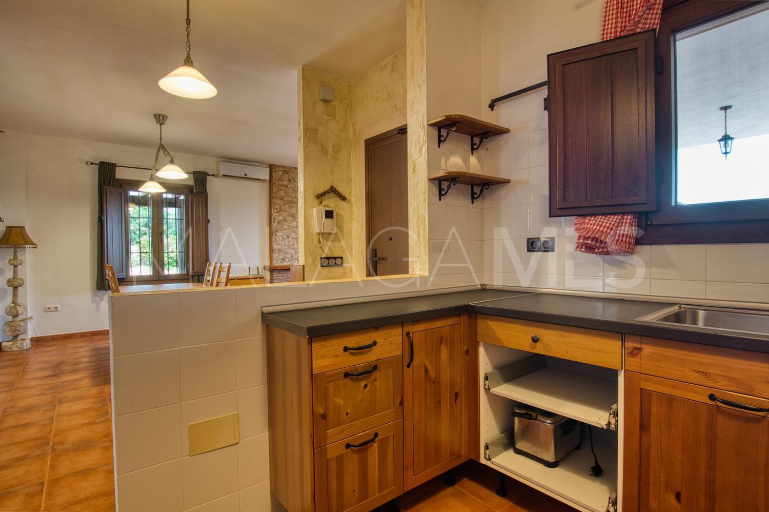 Haus for sale in Periana