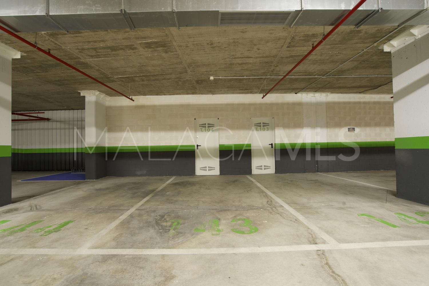 Buy piso in Los Reales - Sierra Estepona