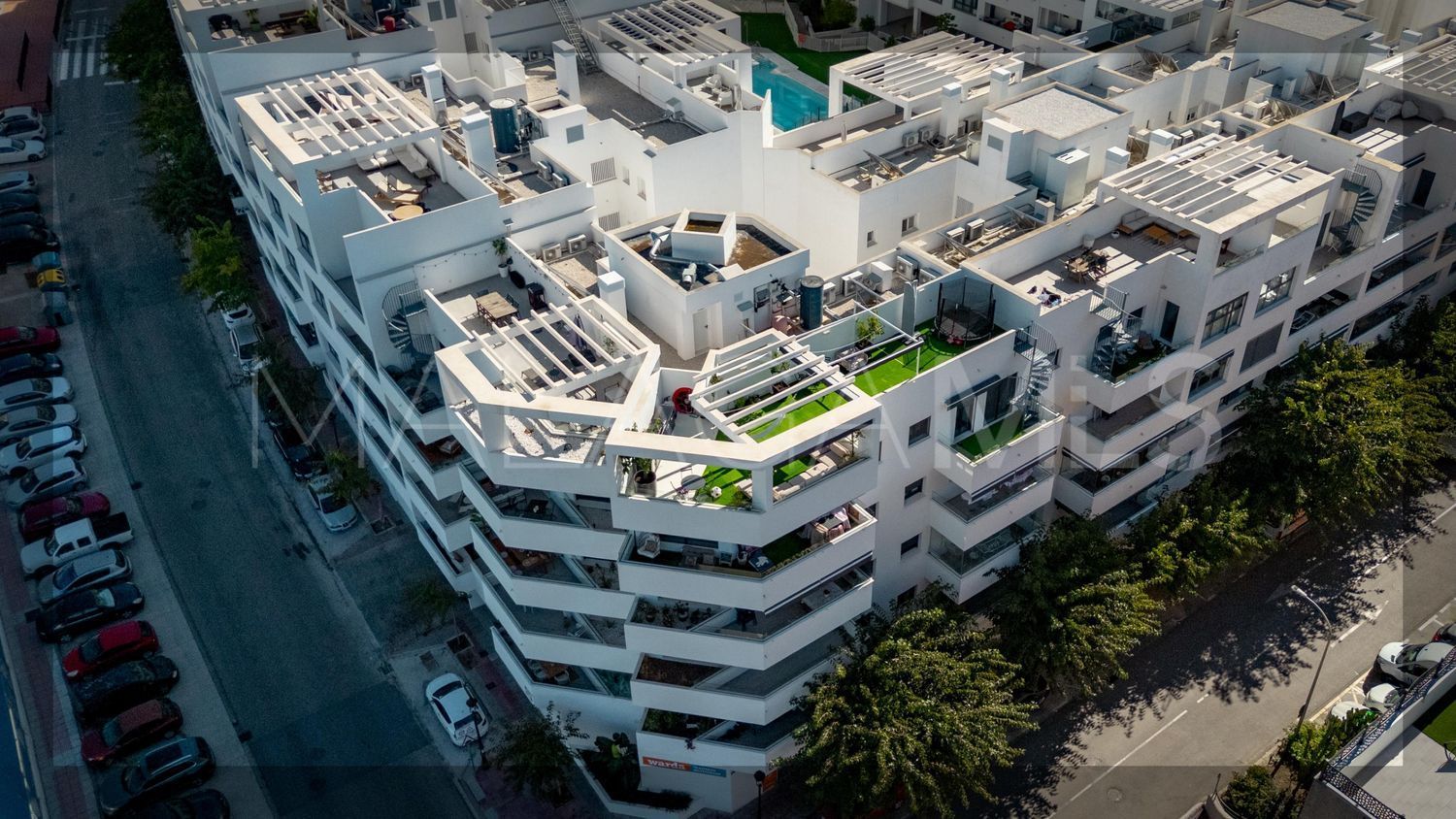 Buy piso in Los Reales - Sierra Estepona