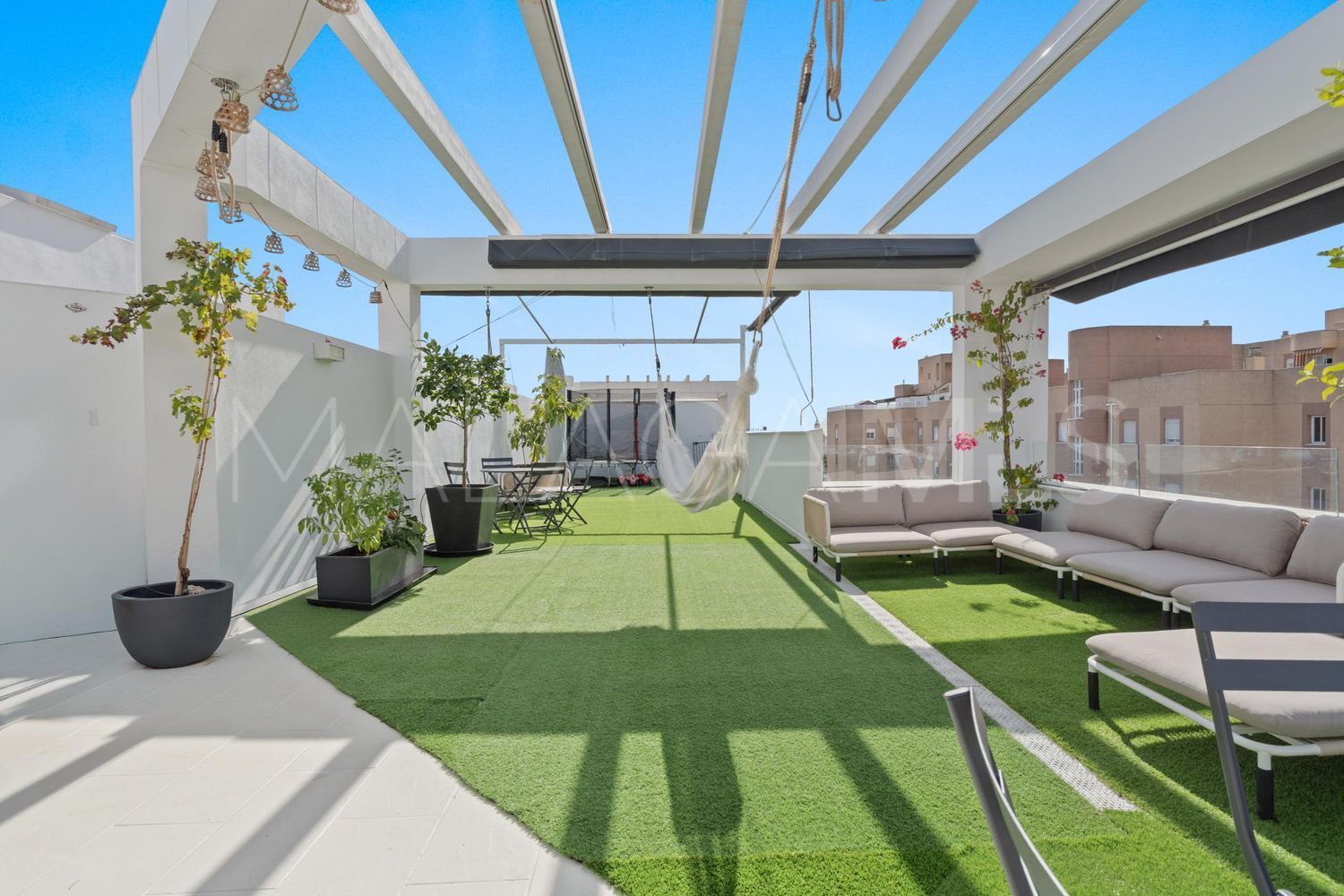 Buy piso in Los Reales - Sierra Estepona