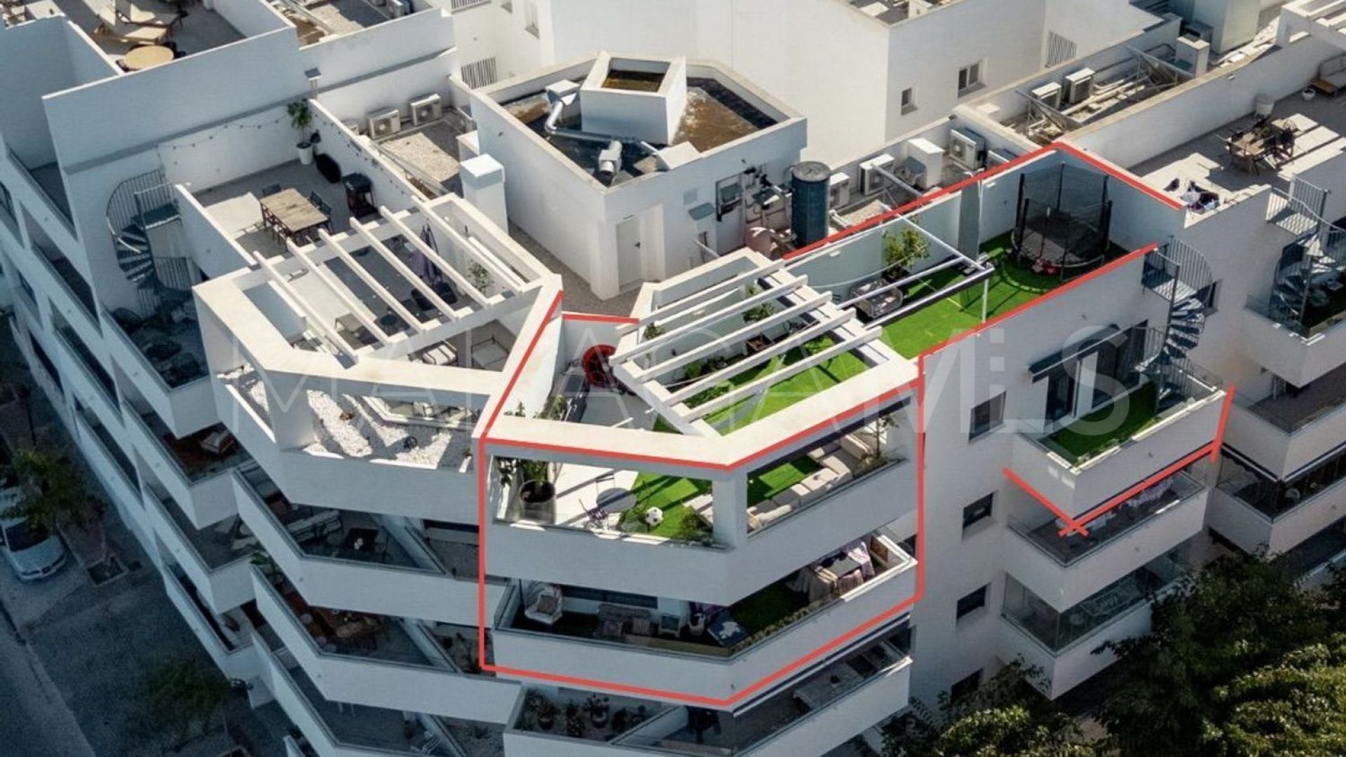 Buy piso in Los Reales - Sierra Estepona