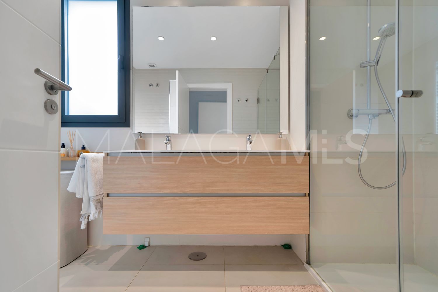 Benatalaya 3 bedrooms flat for sale