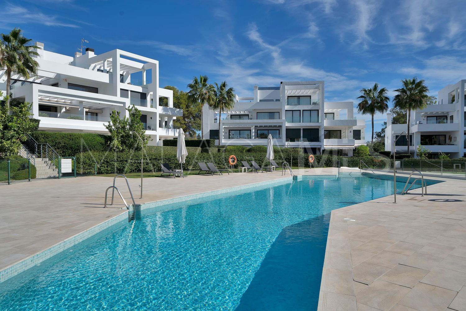 Flat for sale in Benatalaya