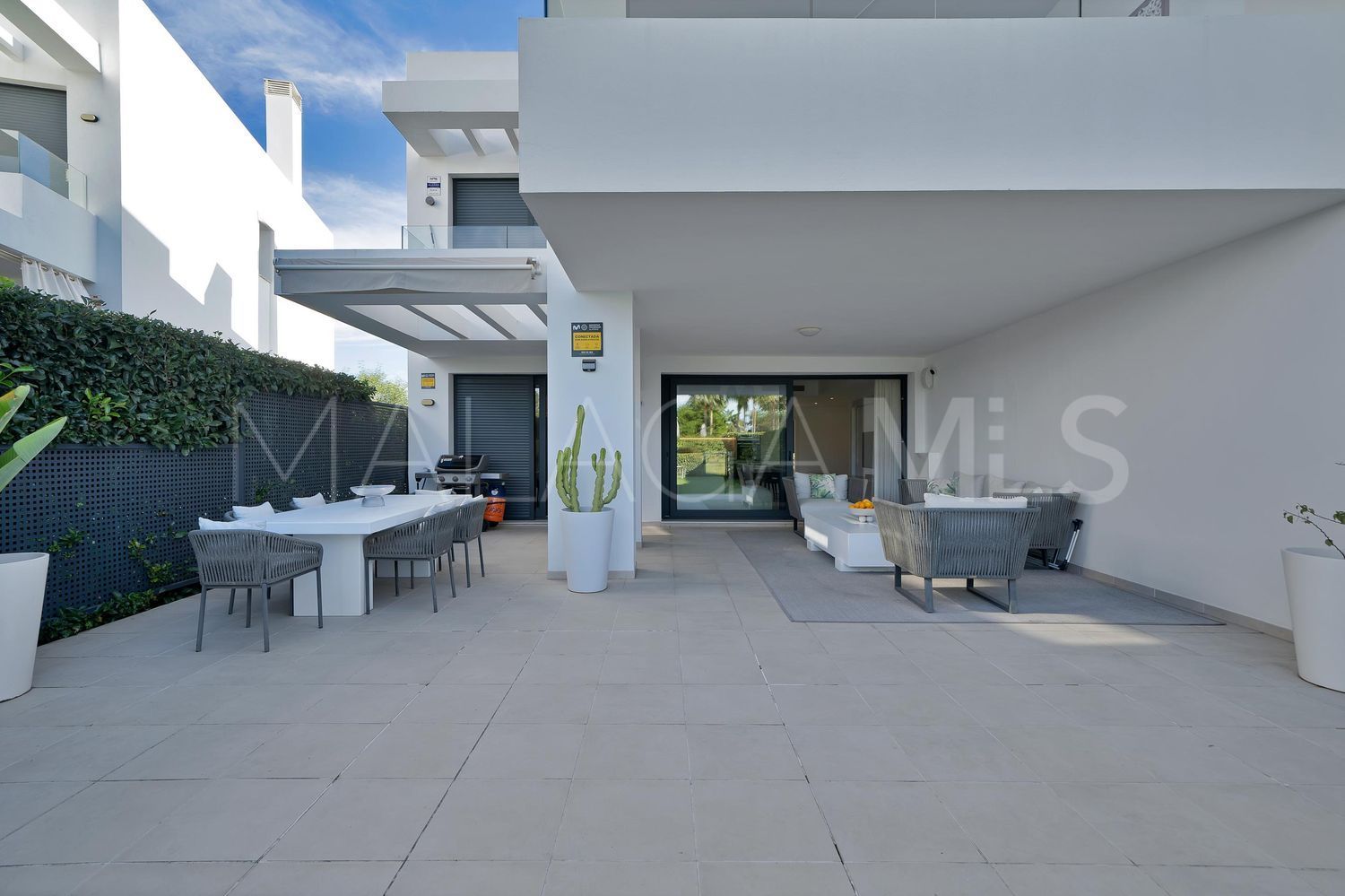 Flat for sale in Benatalaya