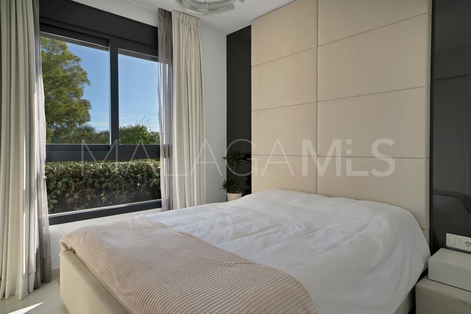 Flat for sale in Benatalaya