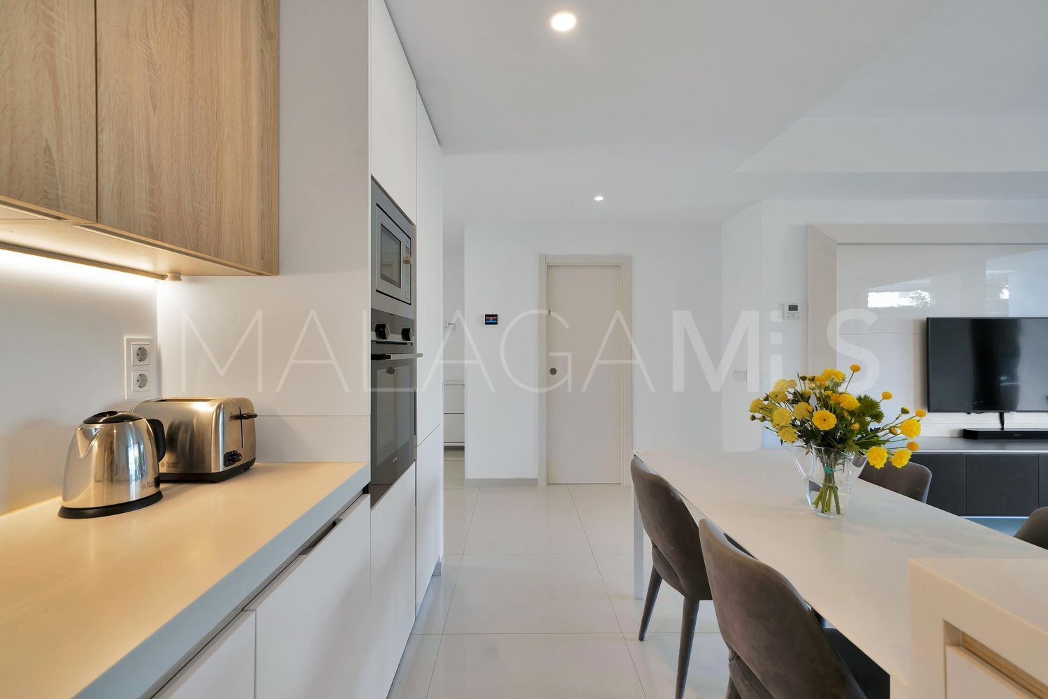 Flat for sale in Benatalaya