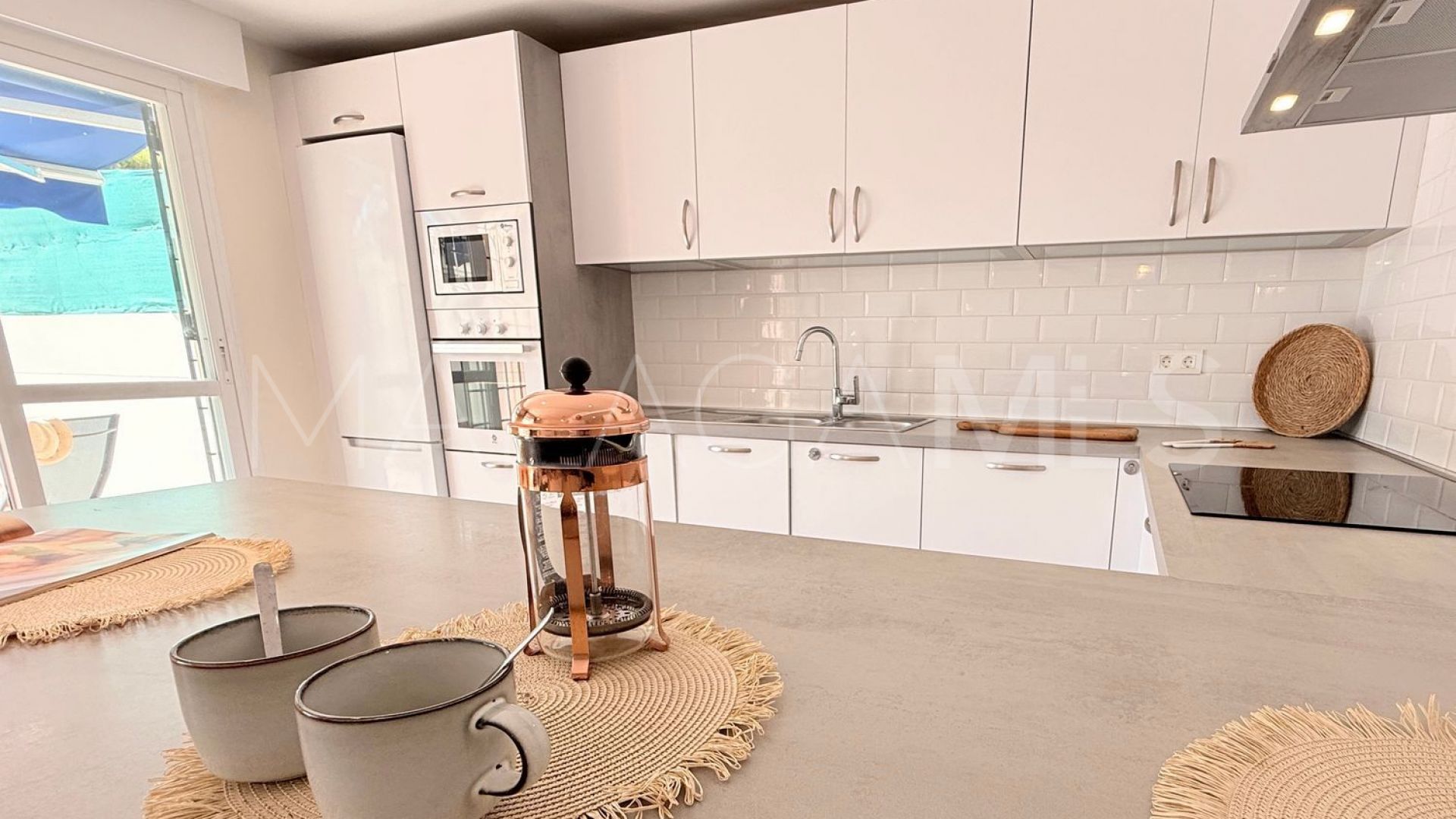 Flat for sale in Nueva Andalucia