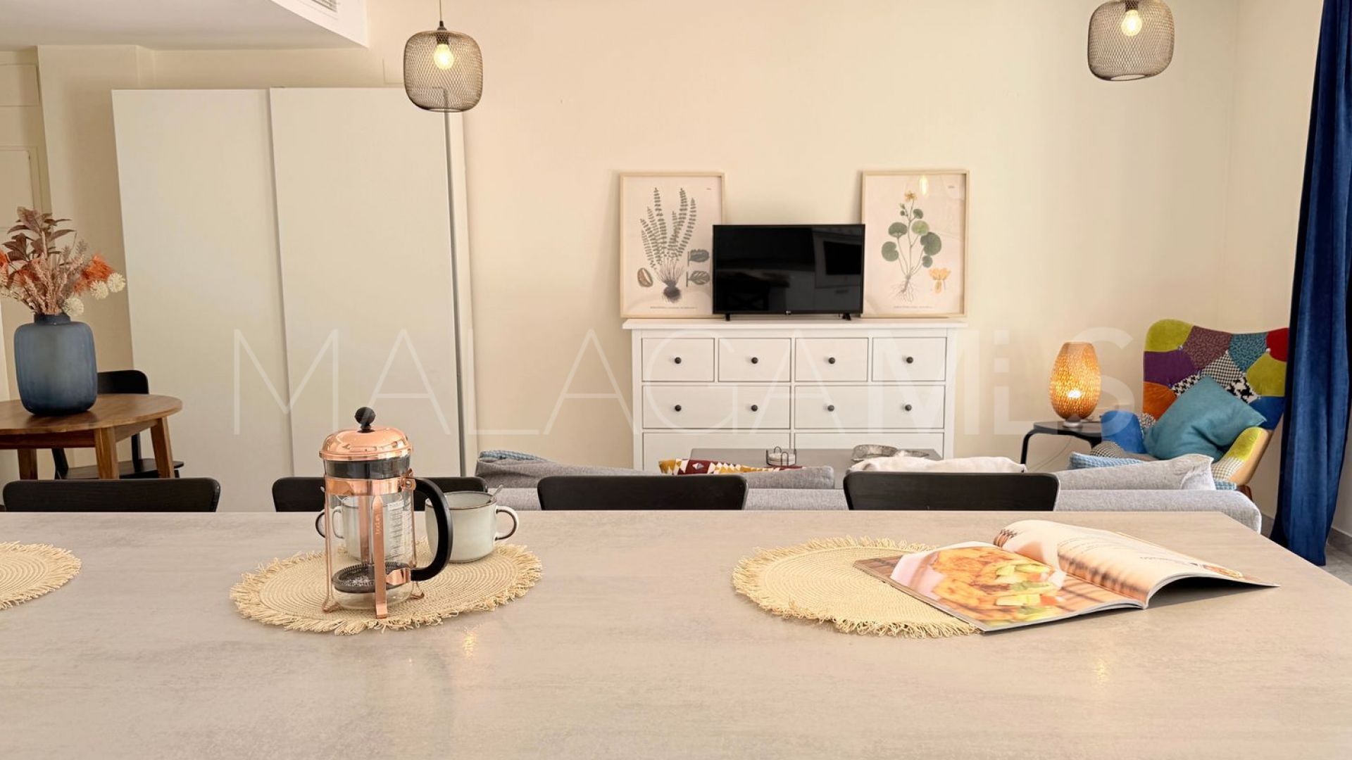 Flat for sale in Nueva Andalucia