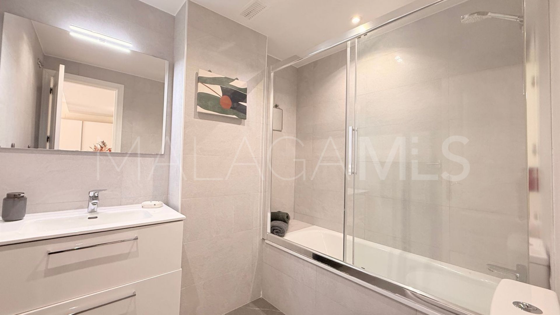 Flat for sale in Nueva Andalucia