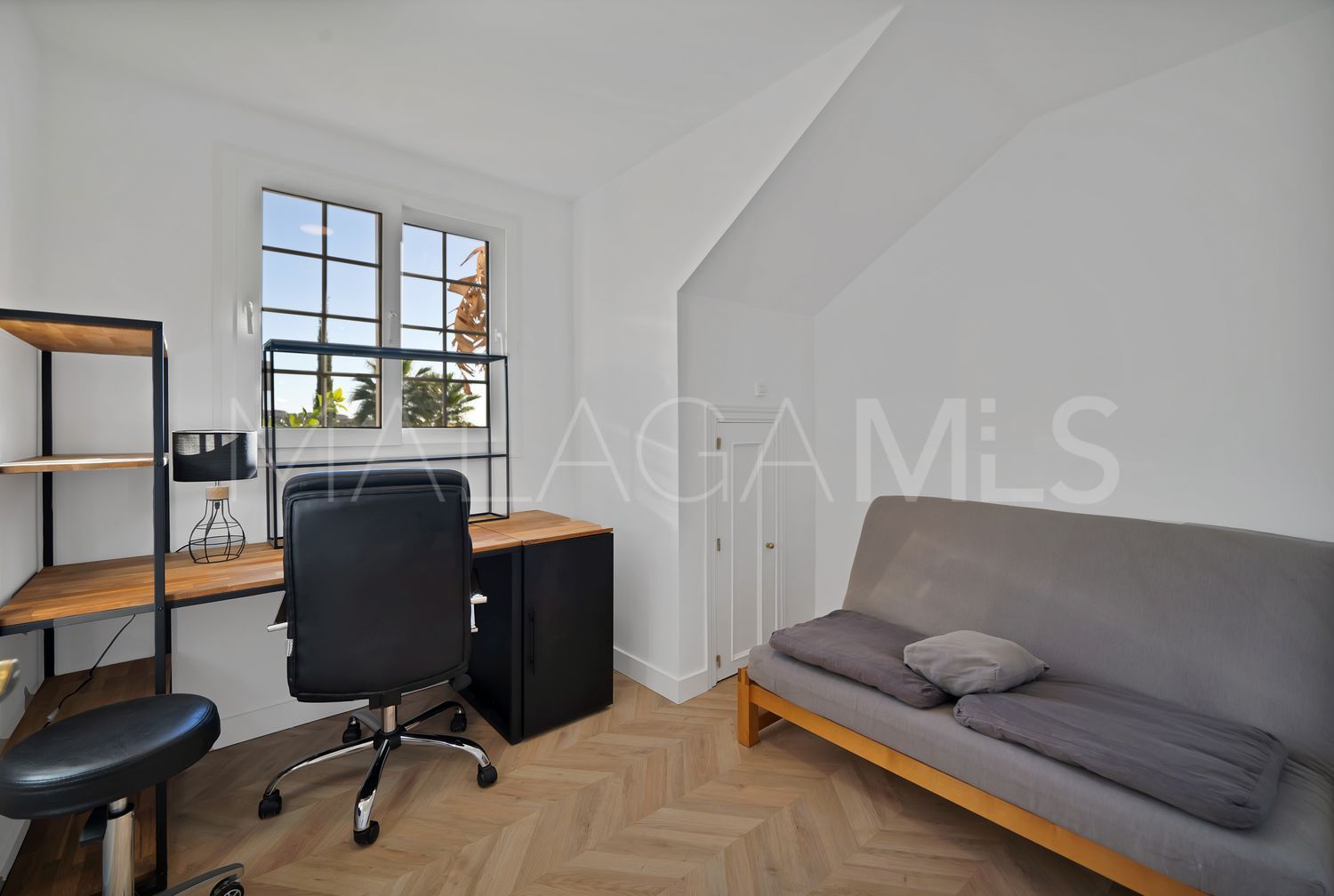 Los Naranjos house for sale