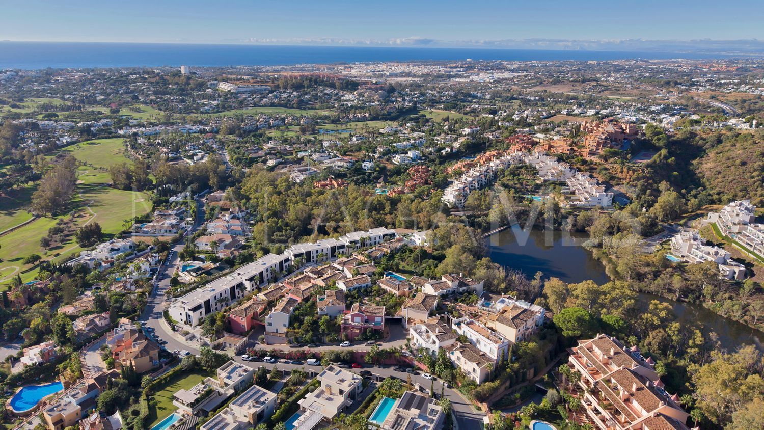 Los Naranjos house for sale