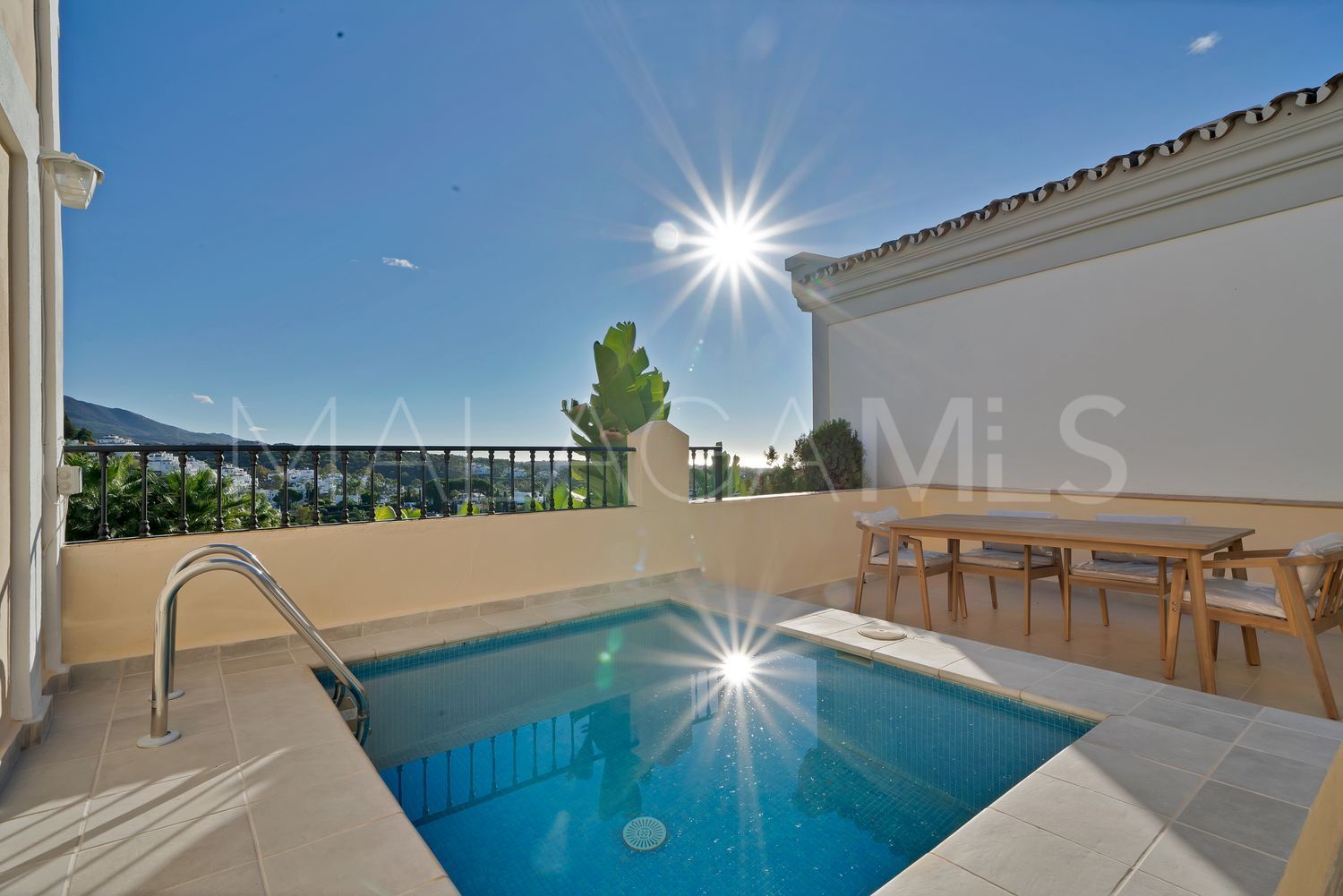 Los Naranjos house for sale