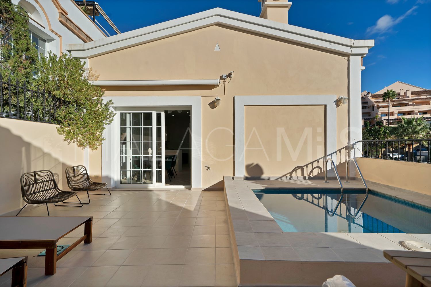 Los Naranjos house for sale