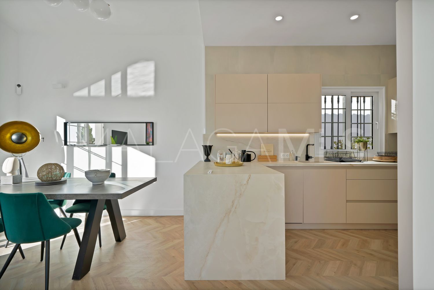 Los Naranjos house for sale