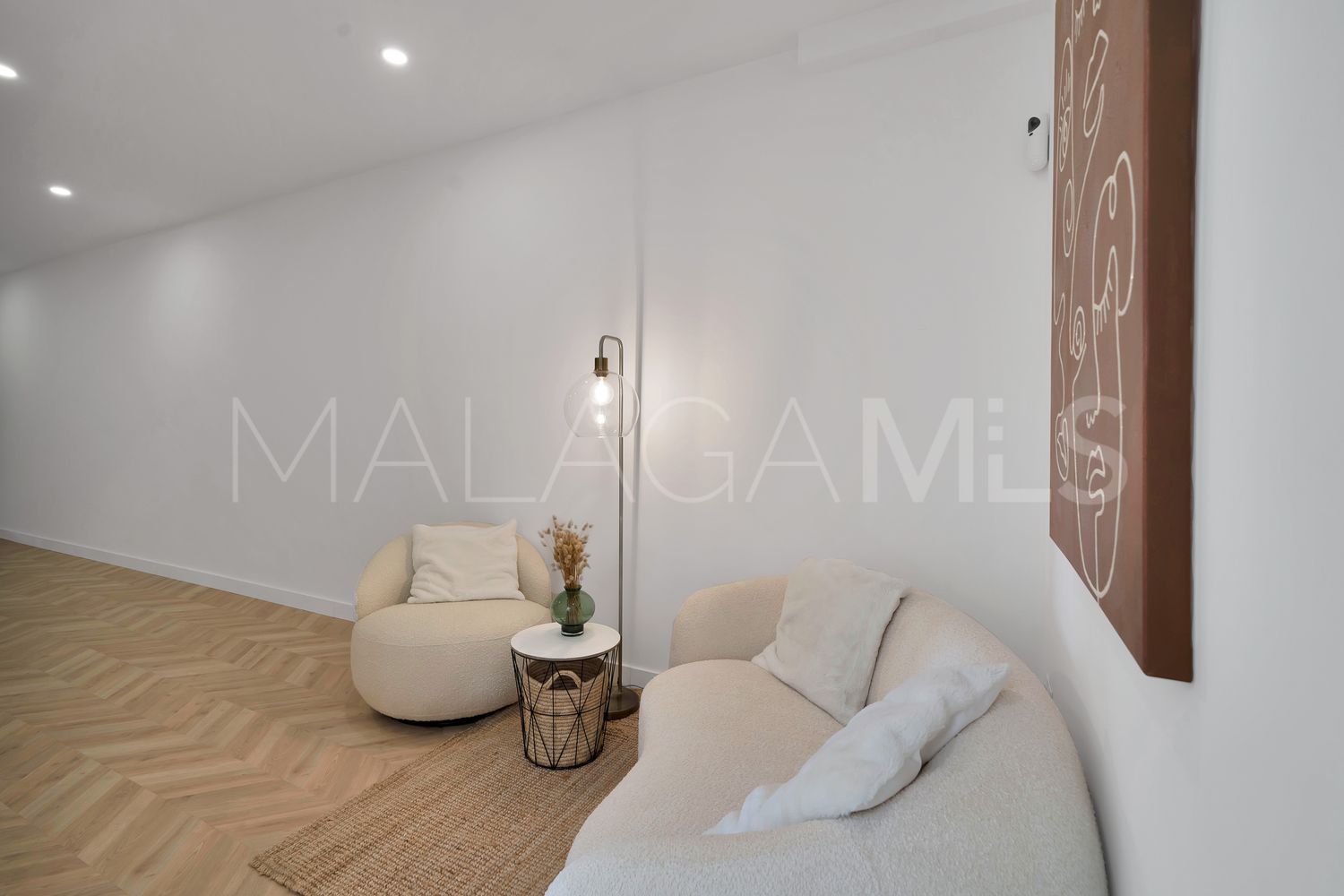 Los Naranjos house for sale