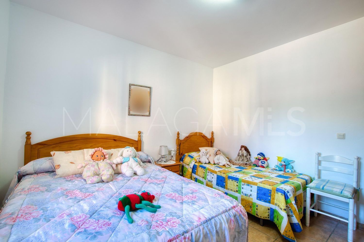 Alcaucin, casa de campo with 4 bedrooms for sale