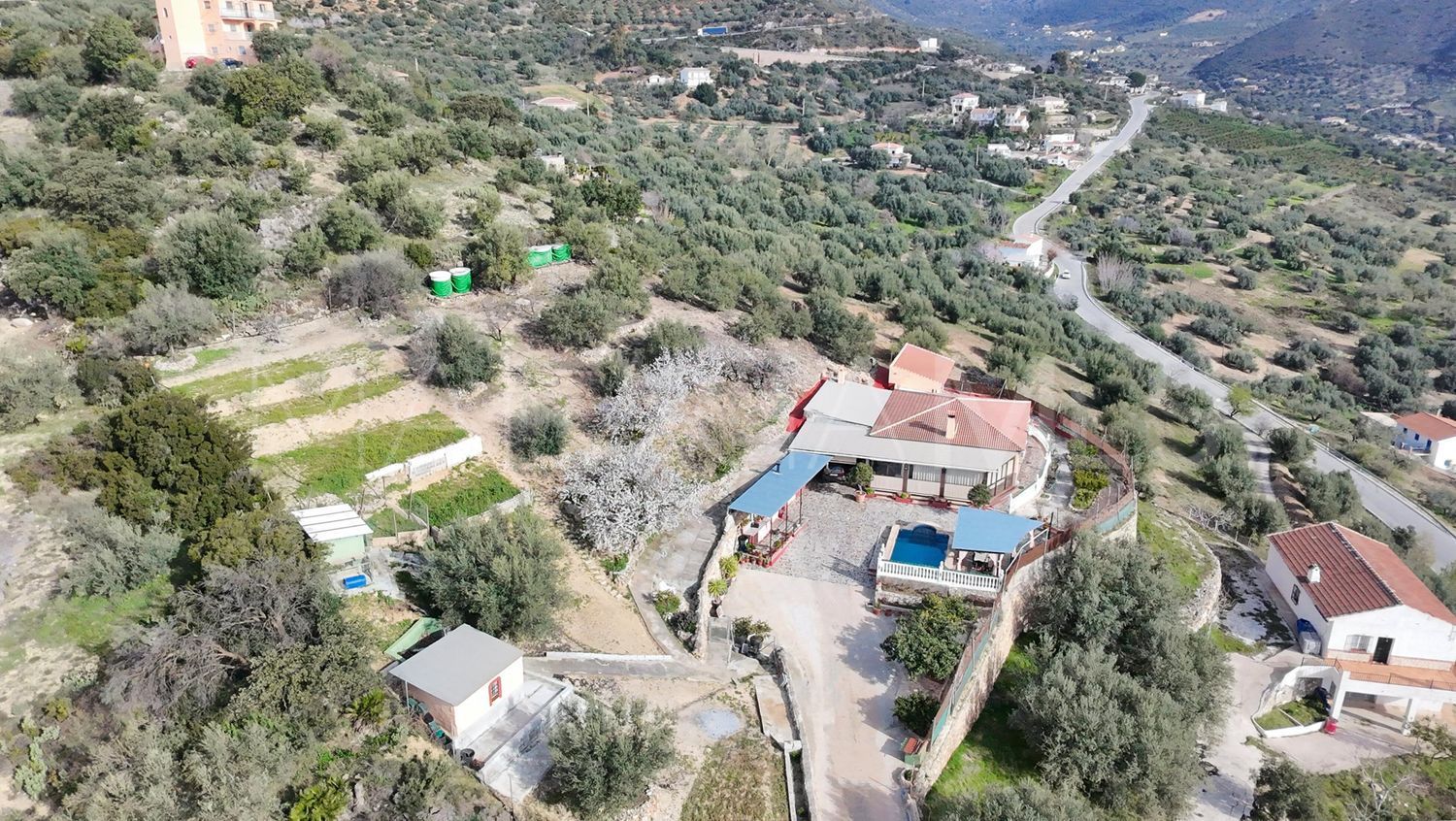 Alcaucin, casa de campo with 4 bedrooms for sale