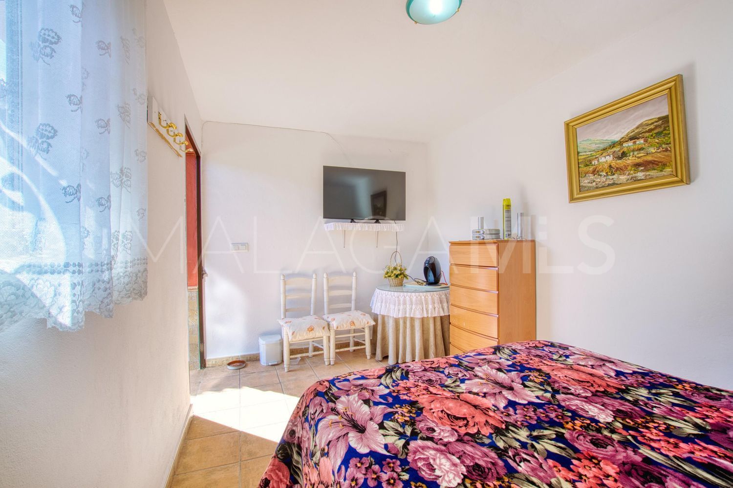 For sale country house in Alcaucin with 4 bedrooms