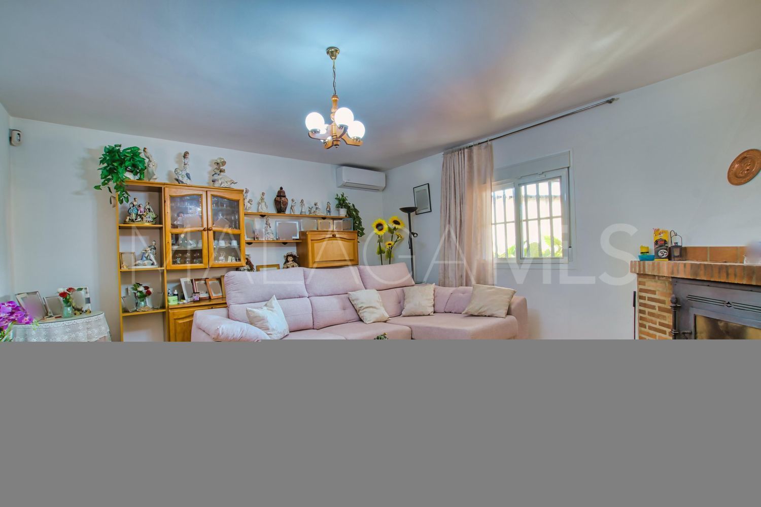 Alcaucin, casa de campo with 4 bedrooms for sale