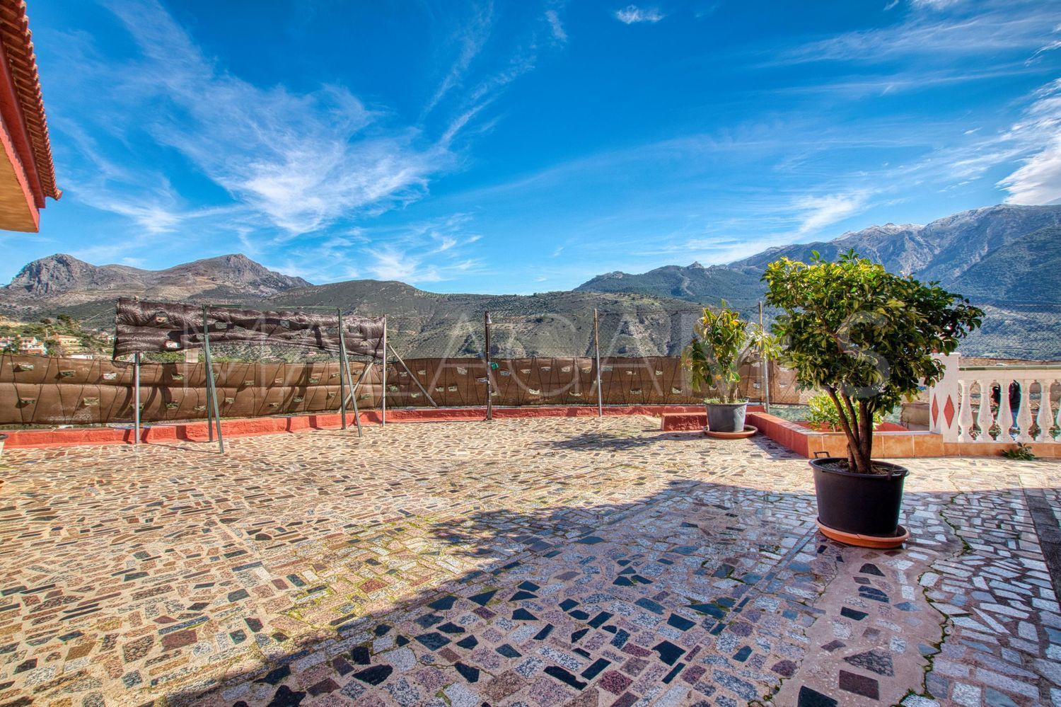 Maison de campagne for sale in Alcaucin
