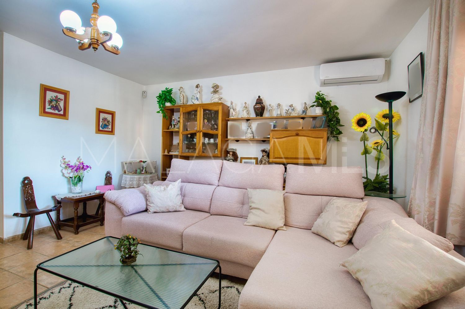 For sale country house in Alcaucin with 4 bedrooms