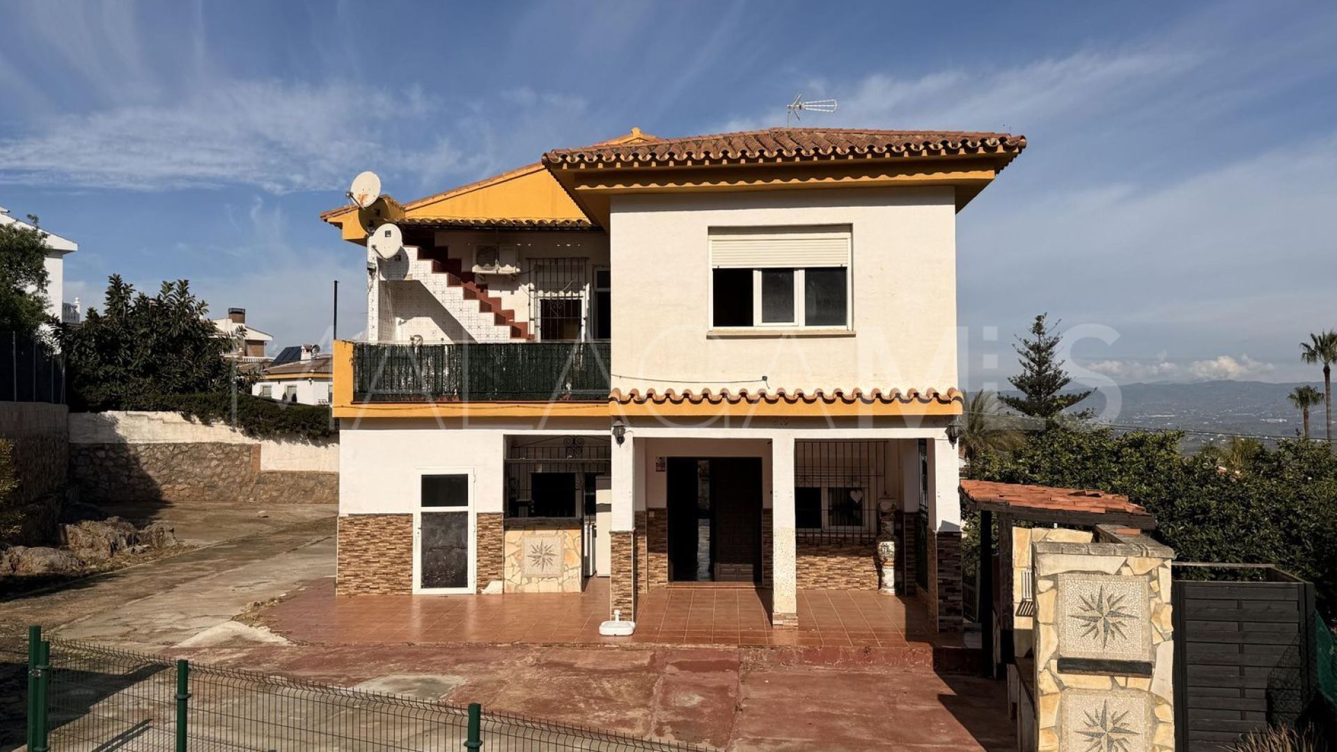 Hus i byn for sale in Los Manantiales