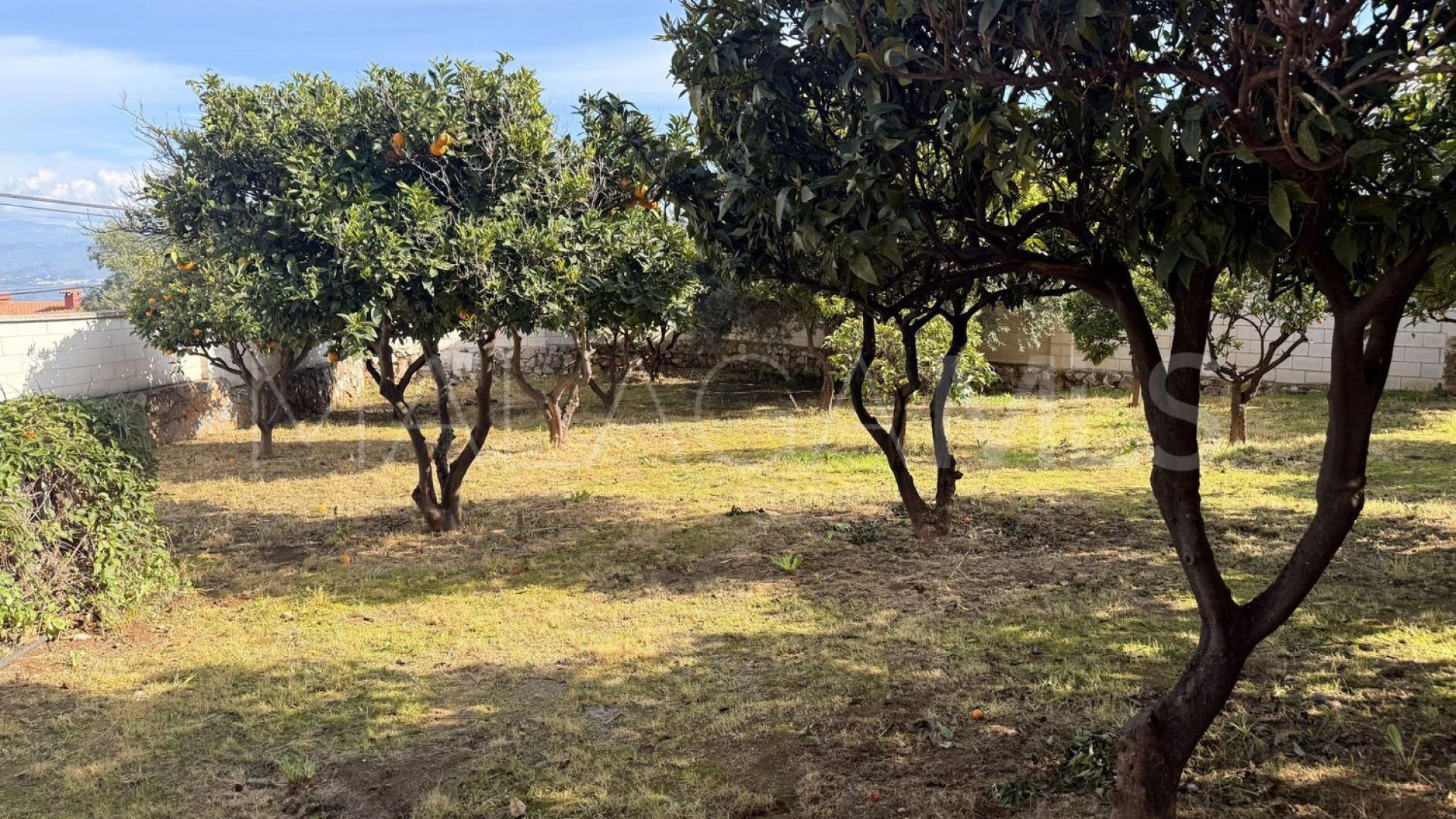 Hus i byn for sale in Los Manantiales