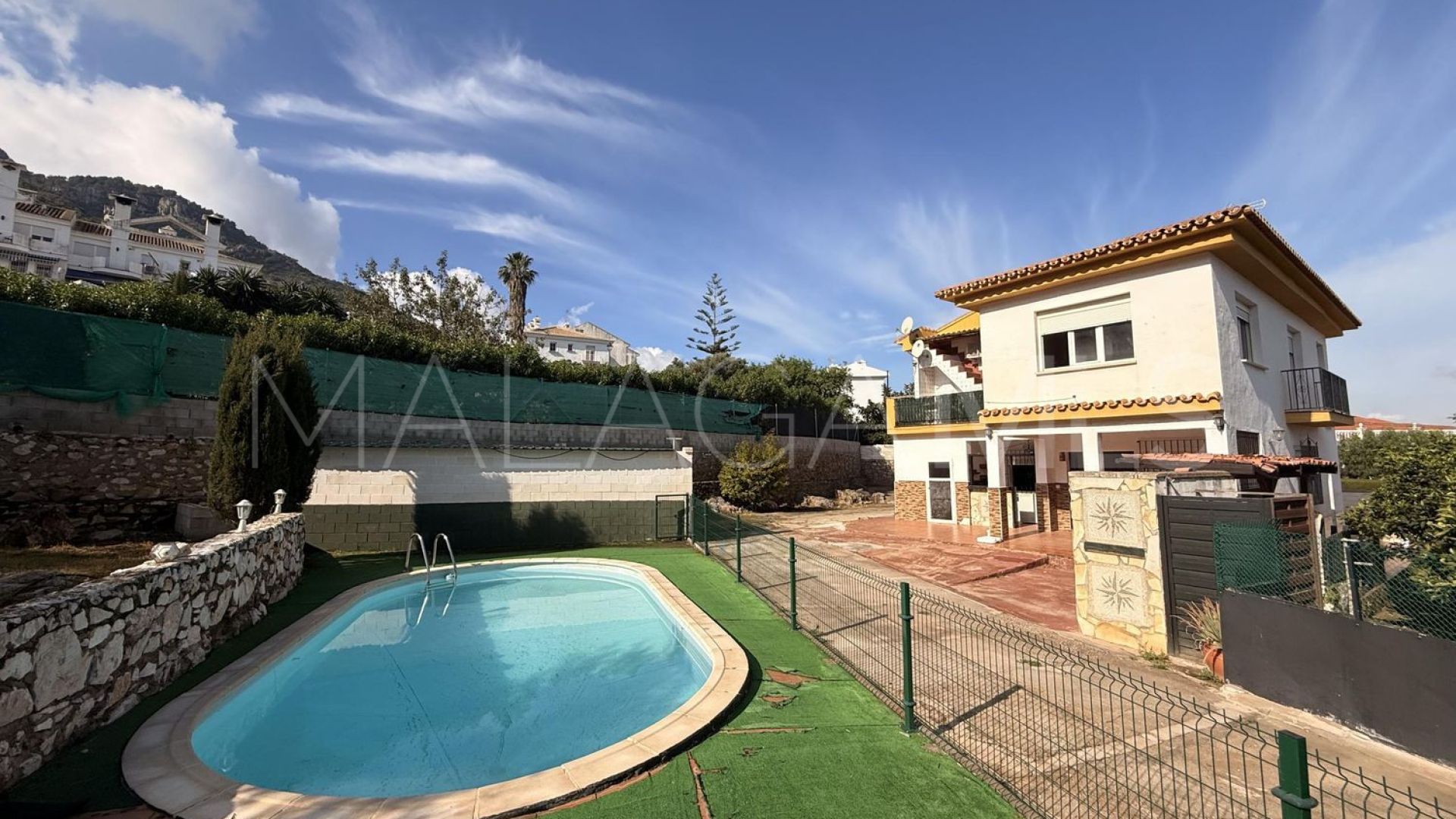 Hus i byn for sale in Los Manantiales
