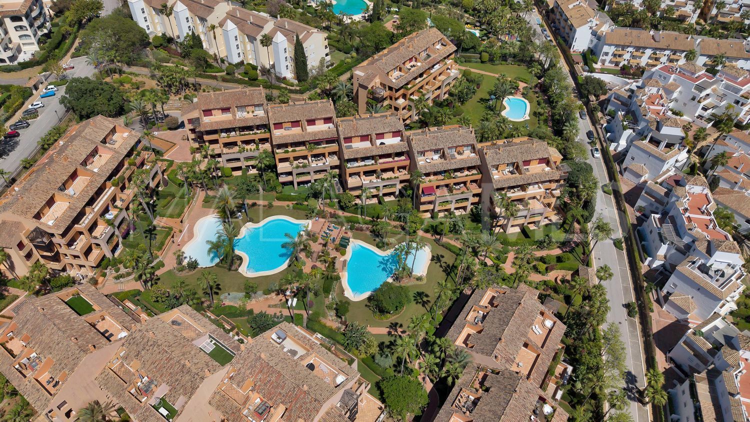 Flat for sale in Bahia de Marbella
