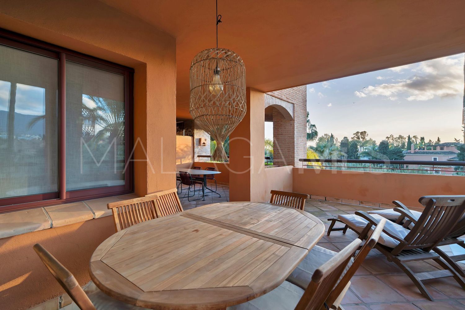 Piso with 3 bedrooms for sale in Bahia de Marbella